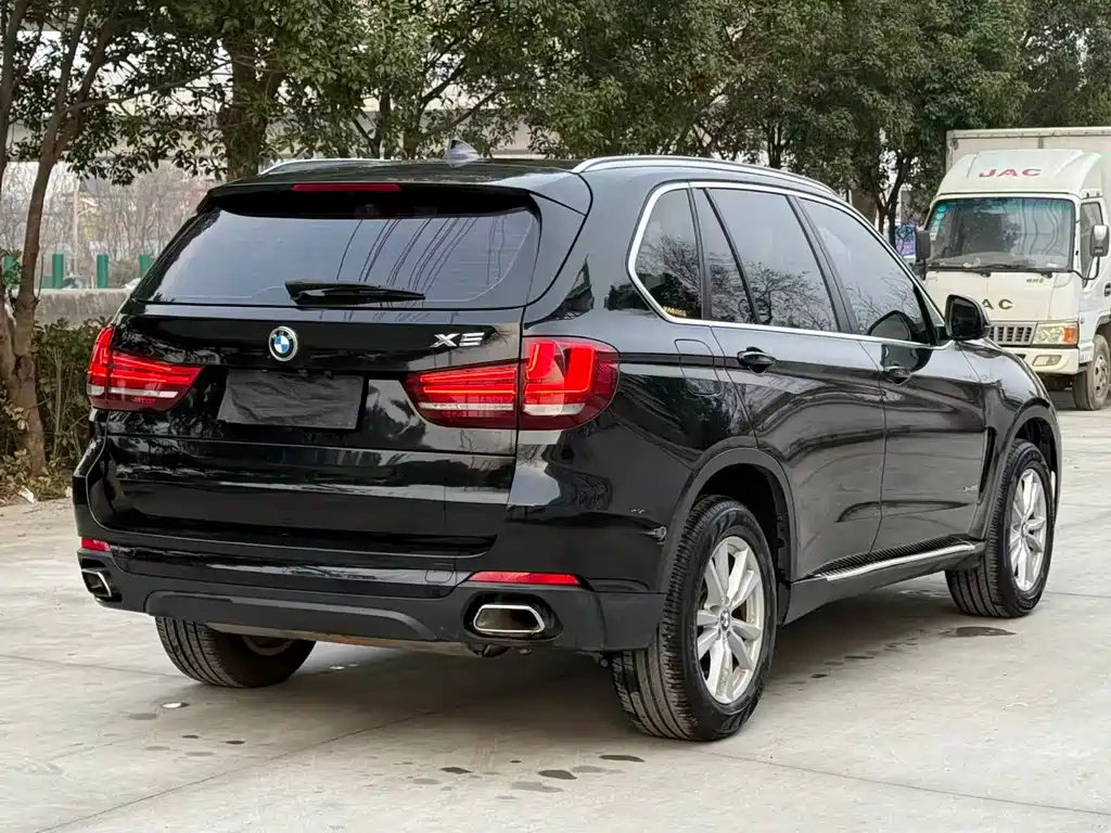 BMW X5 (Import) — миниатюра 4