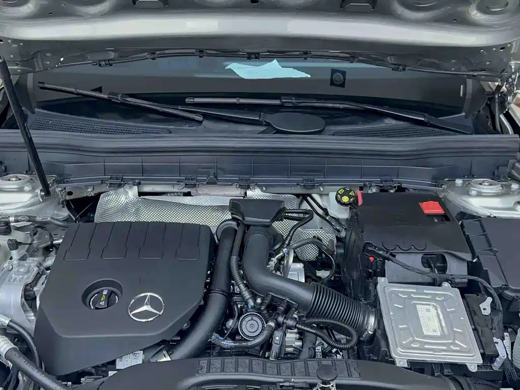 Mercedes-Benz GLB — миниатюра 15