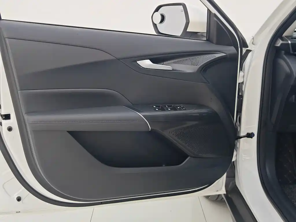 Changan Yida — миниатюра 25