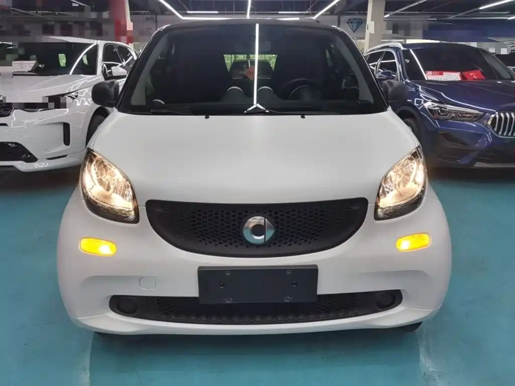 smart Smart Fortwo — миниатюра 3