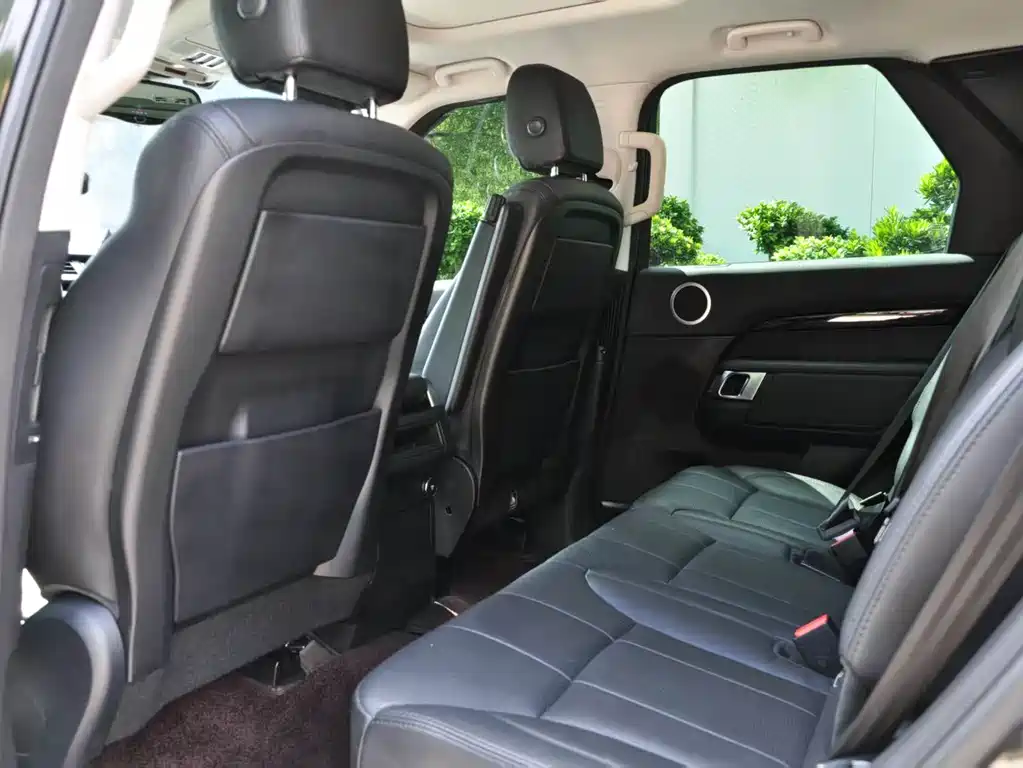 Land Rover Discovery — миниатюра 8