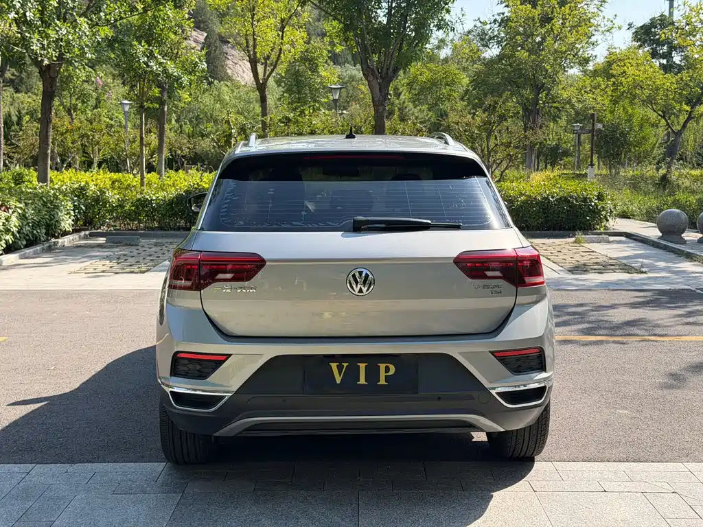 Volkswagen T-Roc — миниатюра 8
