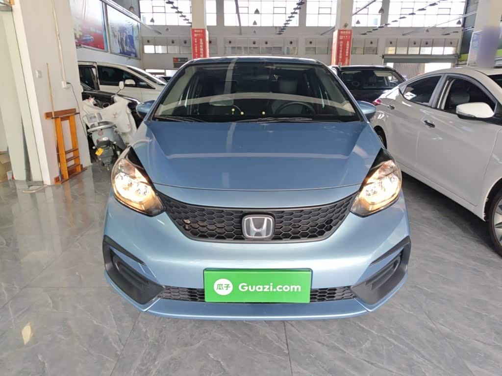 Honda Fit 1.5 л 2021 г. Голубой, пробег 35400 км
