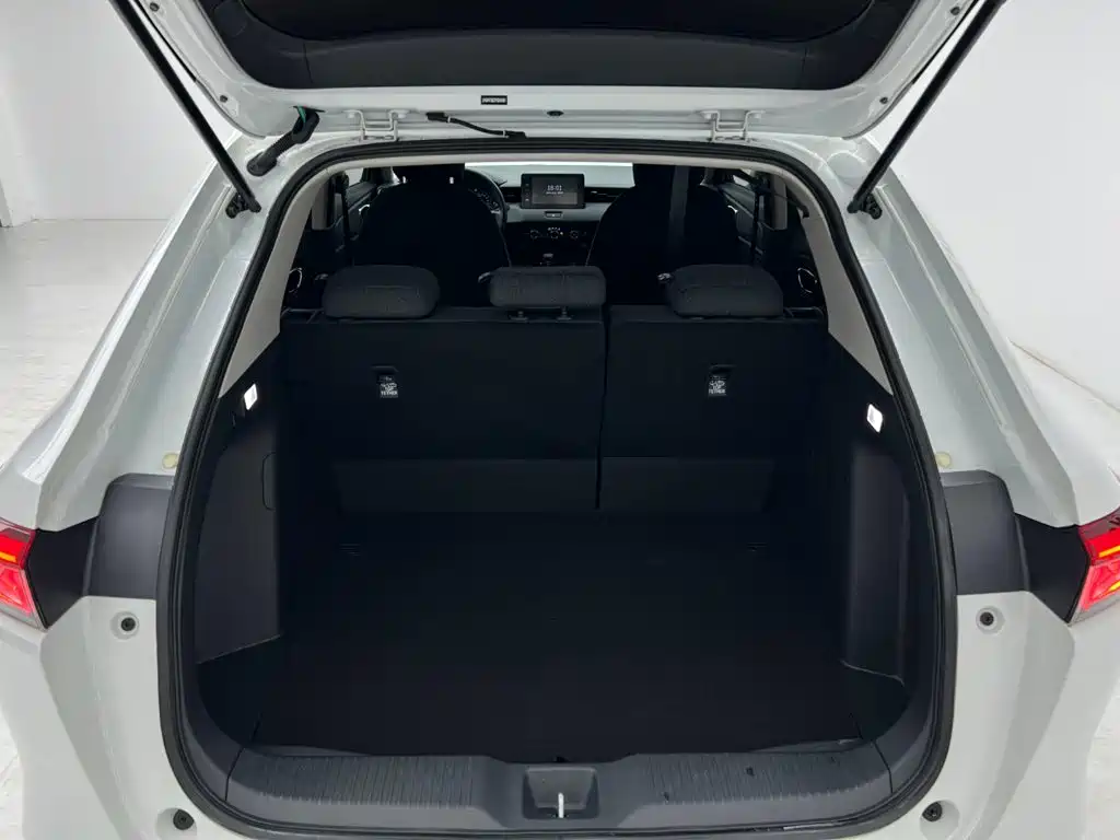 Honda Vezel — миниатюра 18