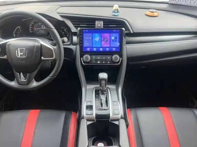 Honda Civic — миниатюра 7