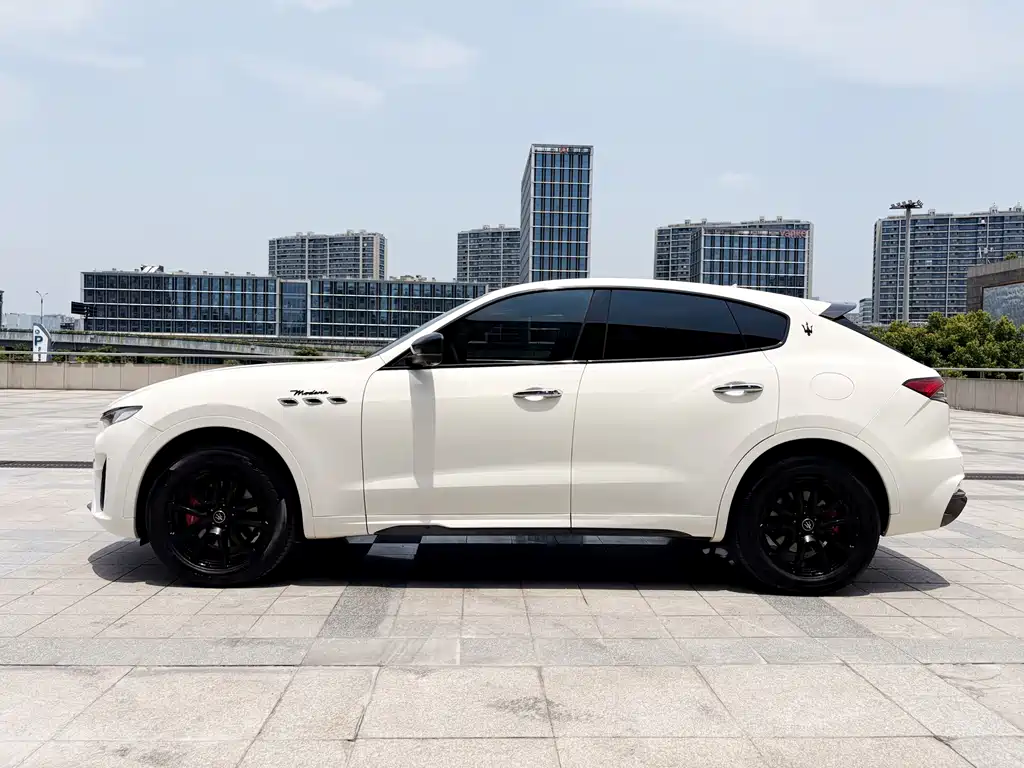 Maserati Levante — миниатюра 6