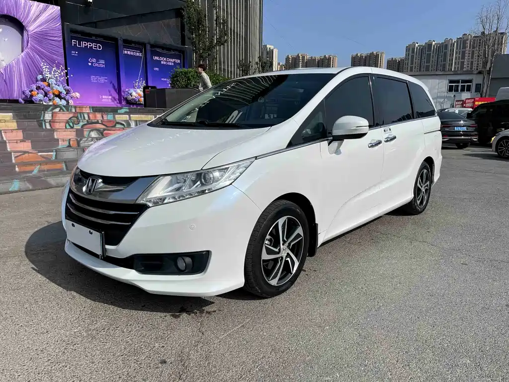 Купить Honda Odyssey