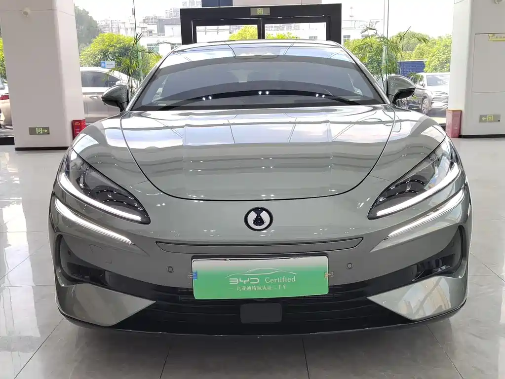 Denza Z9GT 2024 1100 Ultra