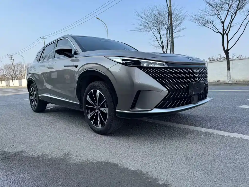 Roewe RX5 — миниатюра 3