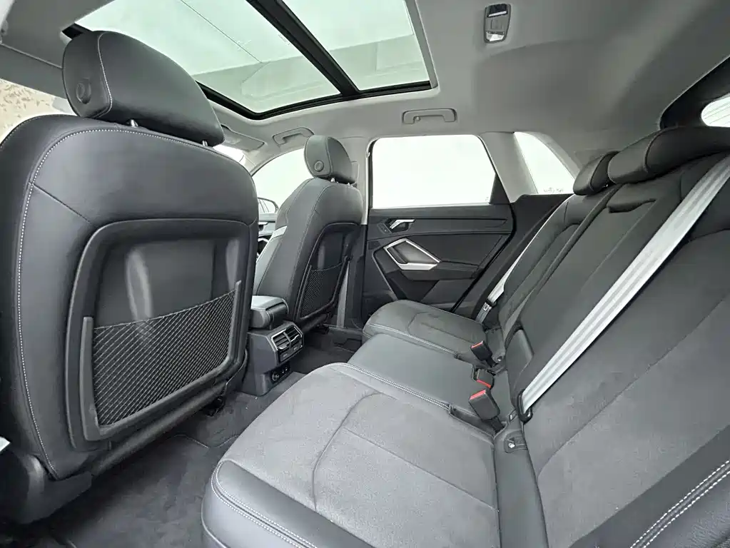Audi Q3 2022 35 TFSI Fashion