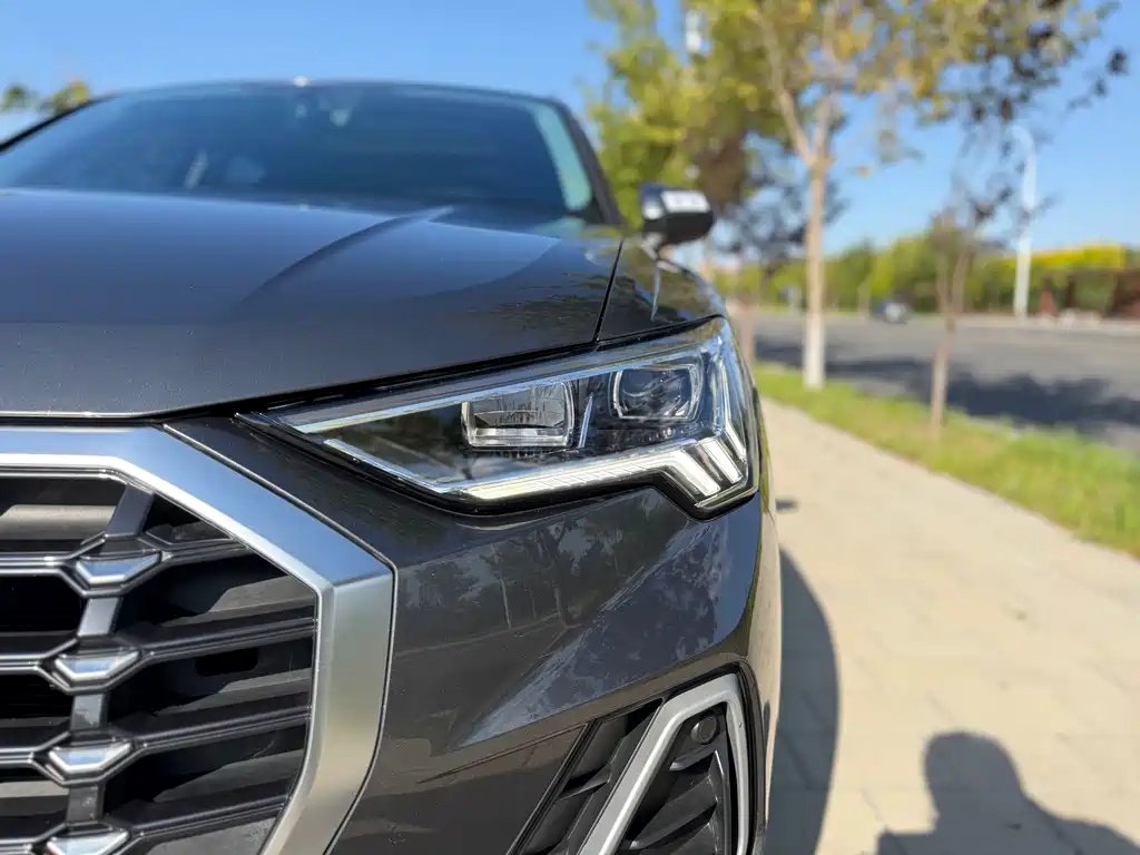 Audi Q3 — миниатюра 20