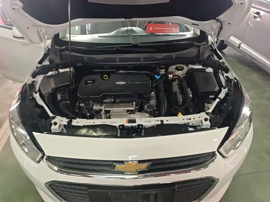 Chevrolet Cruze — миниатюра 20