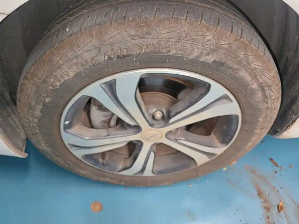 Nissan Tiida — миниатюра 23