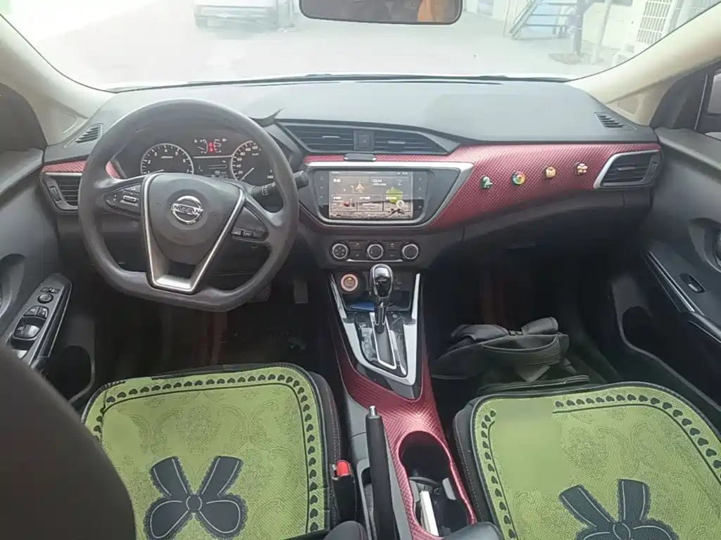 Nissan Bluebird — миниатюра 10