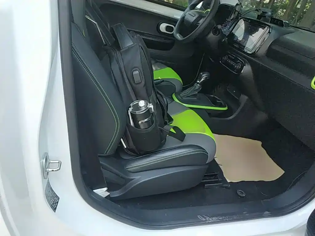 Roewe Clever — миниатюра 25