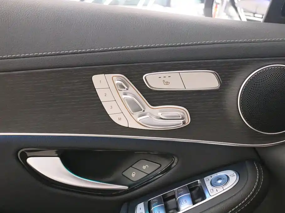 Mercedes-Benz GLC Coupe — миниатюра 13