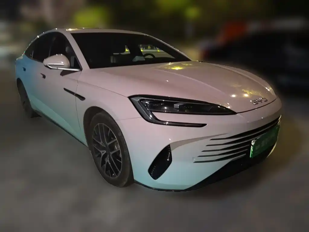 BYD Seal — миниатюра 3
