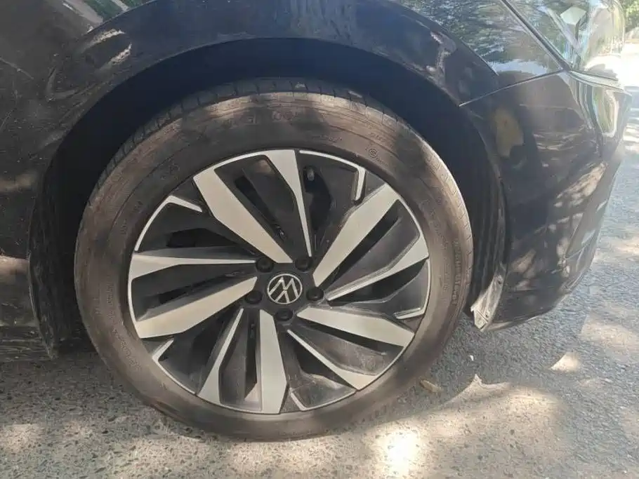 Volkswagen Passat — миниатюра 9