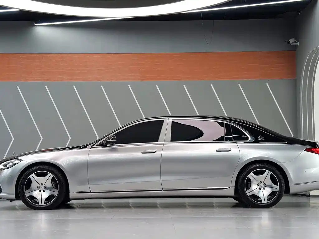 Mercedes-Benz S-Class — миниатюра 6