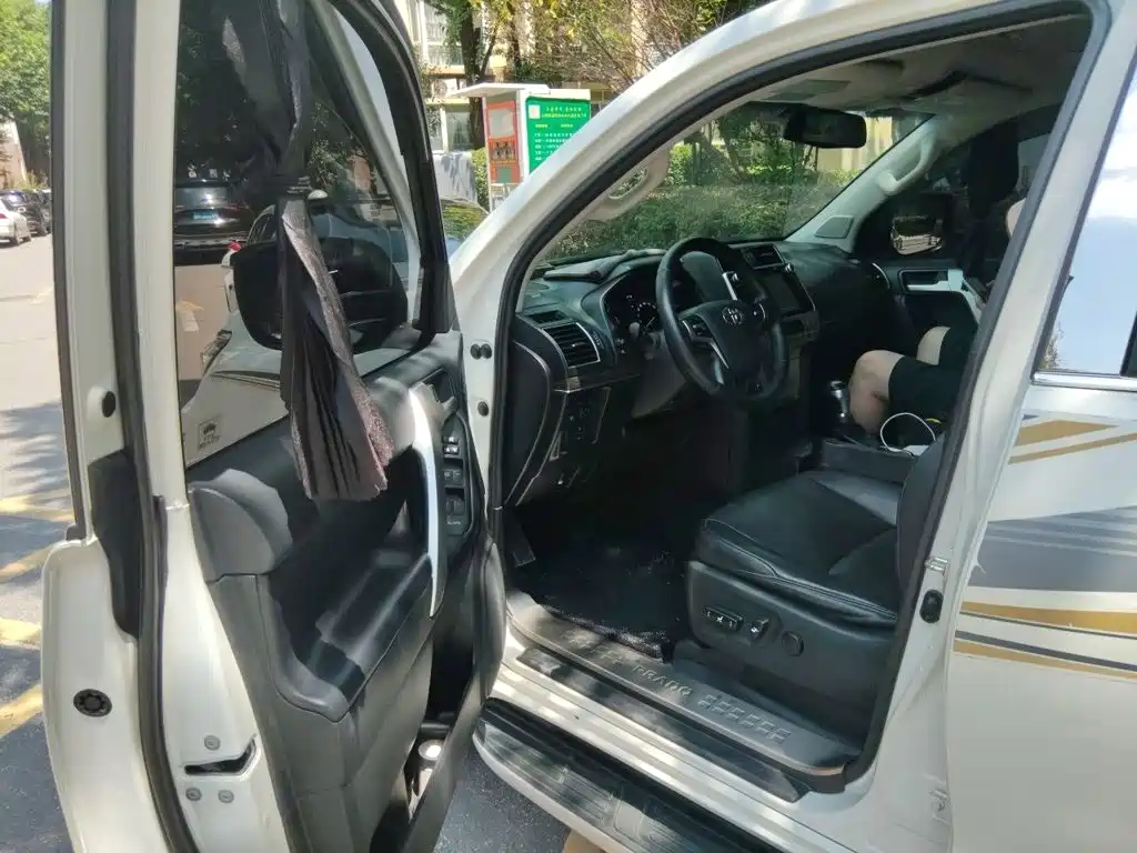 Toyota Prado — миниатюра 17