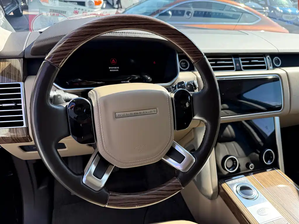 Land Rover Range Rover — миниатюра 7