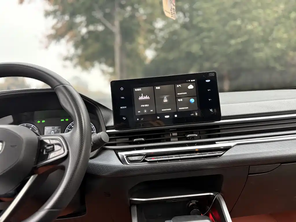 Geely Emgrand — миниатюра 12