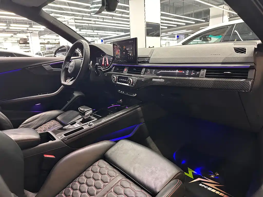 Audi RS 4 — миниатюра 11