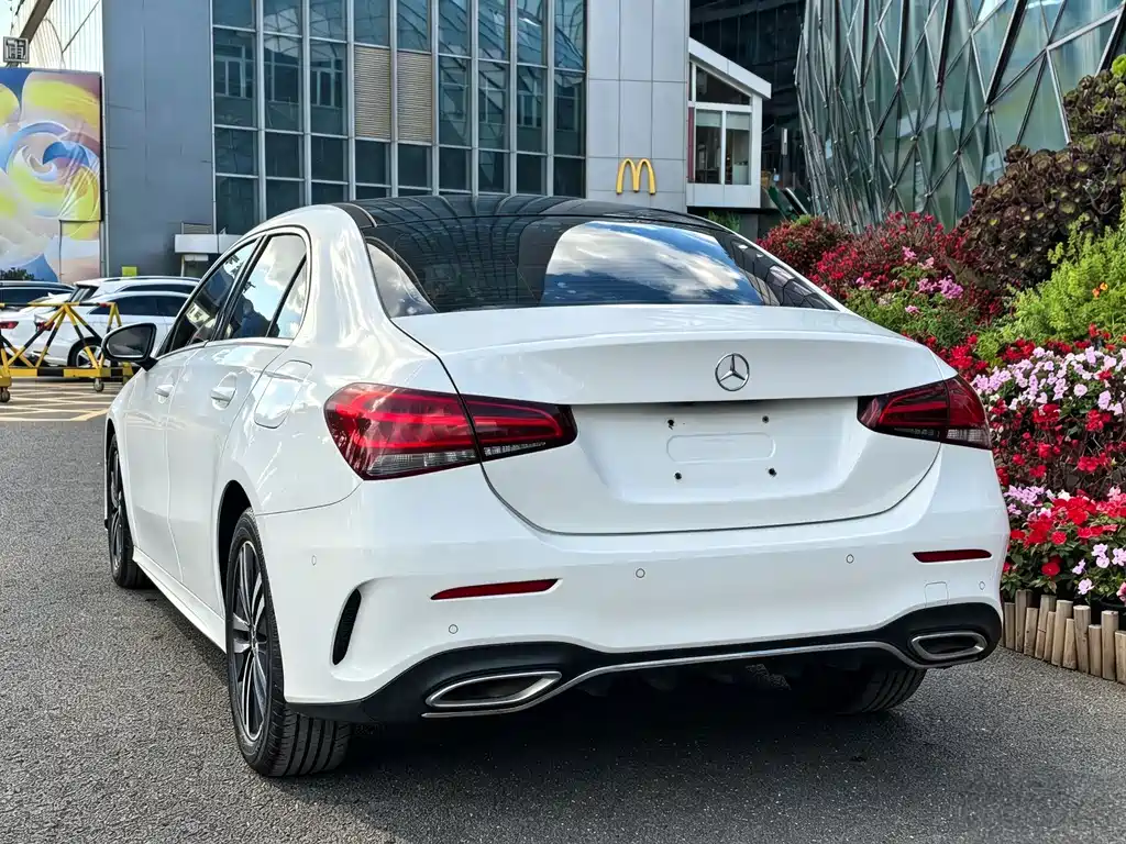 Mercedes-Benz A-Class — миниатюра 14