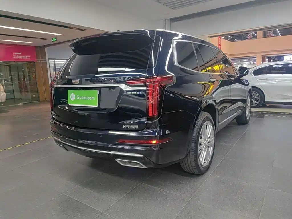 Cadillac XT6 — миниатюра 7