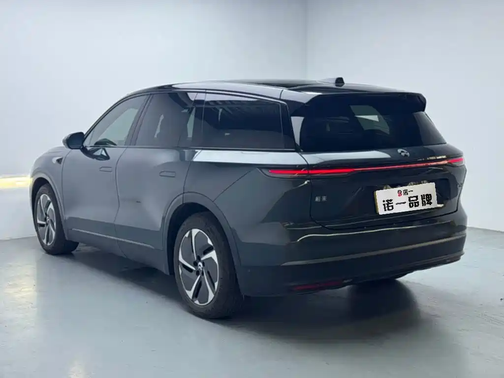 NIO ES8 — миниатюра 6