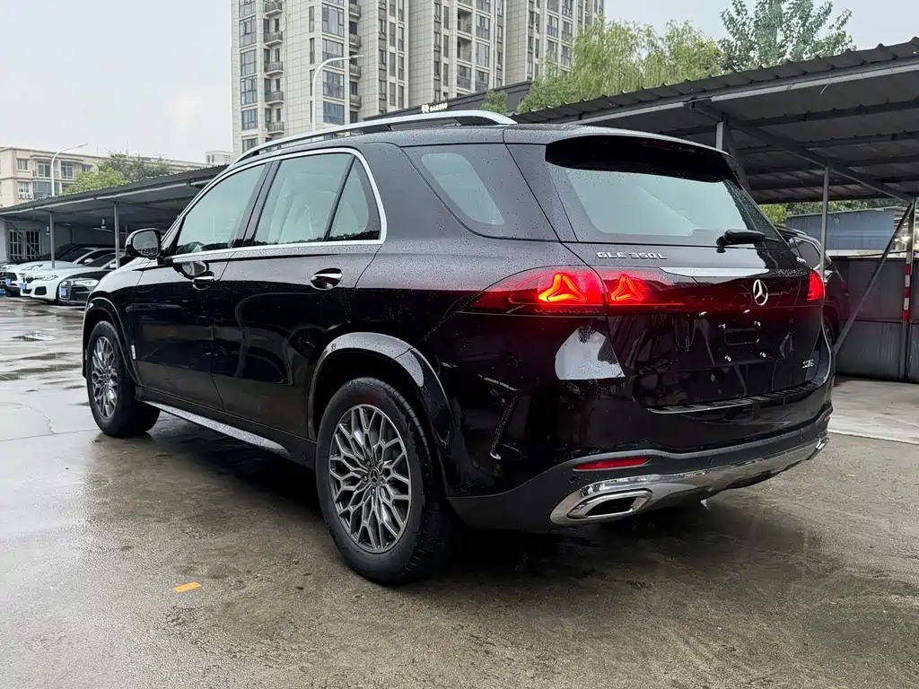 Mercedes-Benz GLE — миниатюра 7