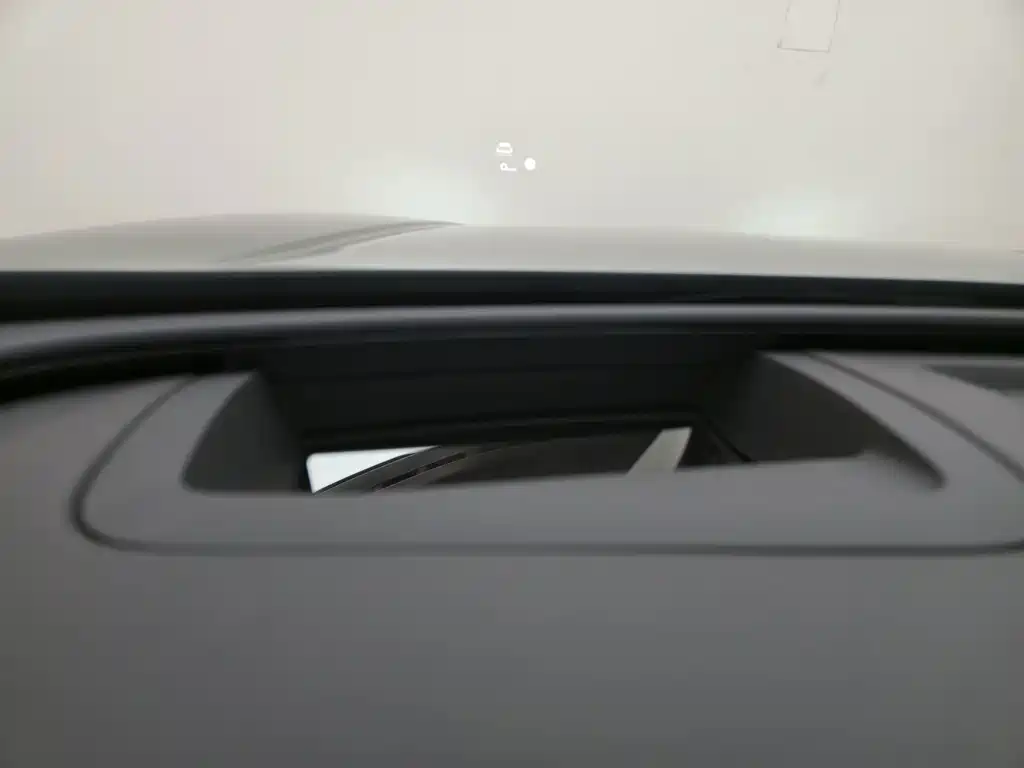 Audi Q5L — миниатюра 15