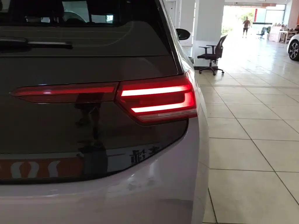 Volkswagen ID.3 — миниатюра 8