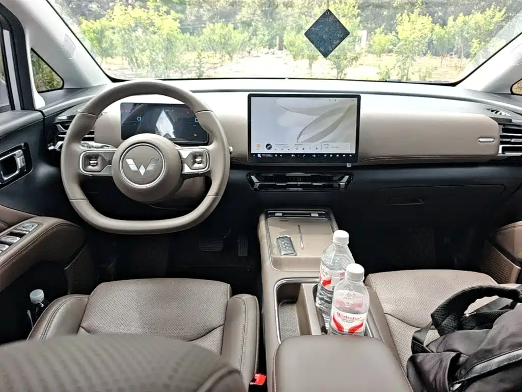 Wuling Звездный свет 730 Новая энергия — миниатюра 10