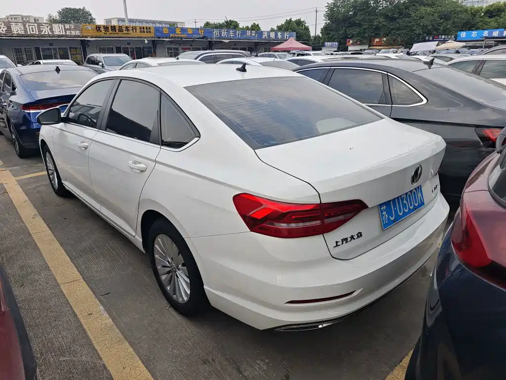 Volkswagen Lavida — миниатюра 14