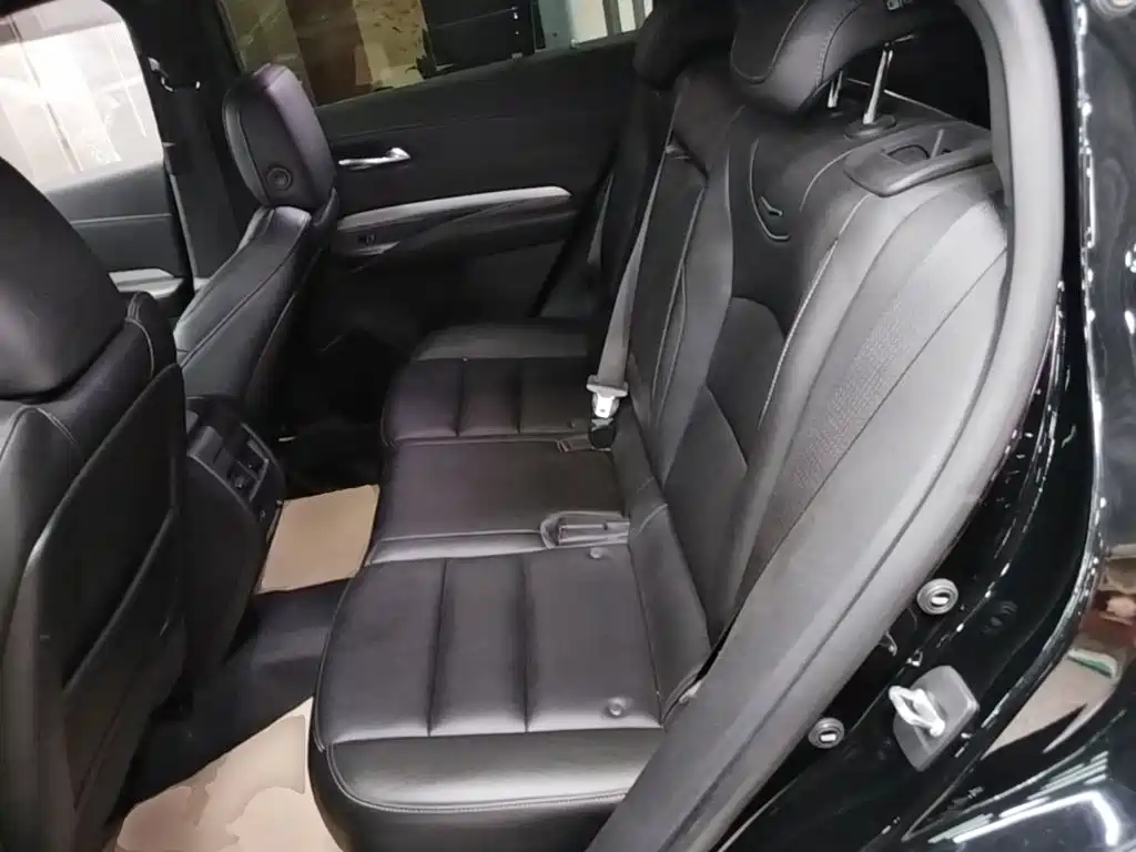 Cadillac XT4 — миниатюра 17