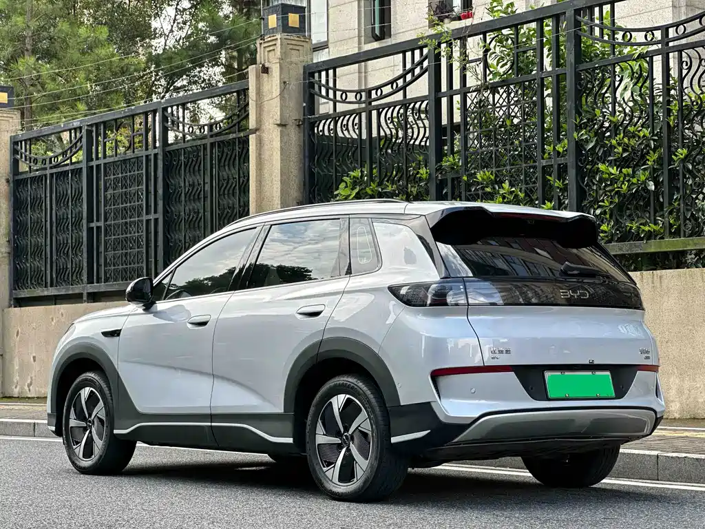 BYD Sealion 05 EV — миниатюра 4