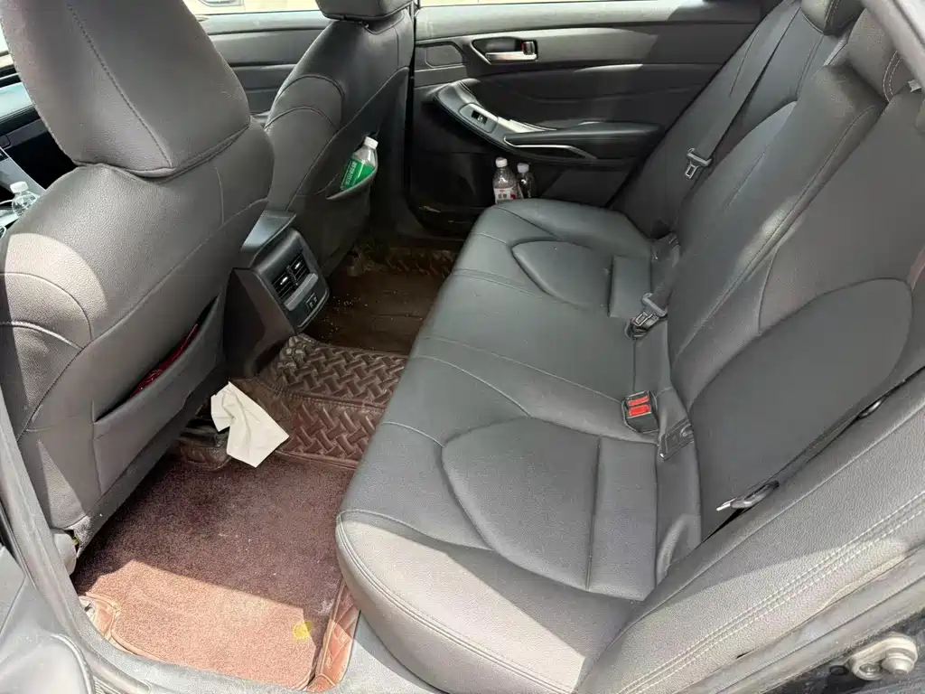 Toyota Avalon — миниатюра 5