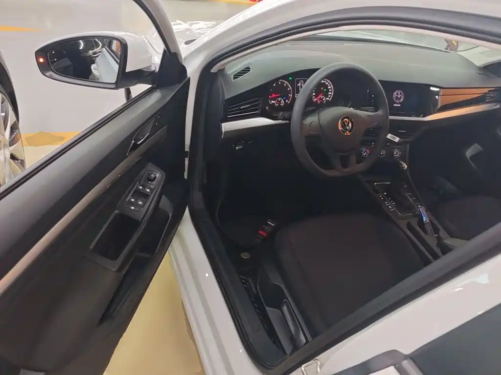 Volkswagen Bora — миниатюра 16