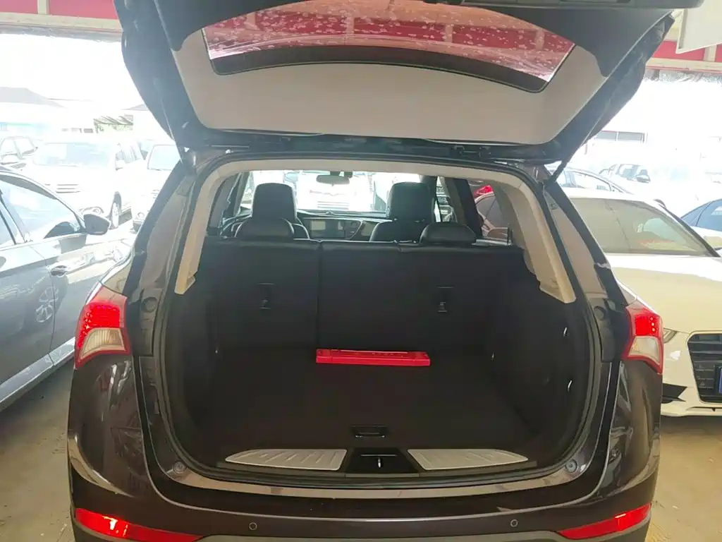 Buick Envision Plus — миниатюра 19