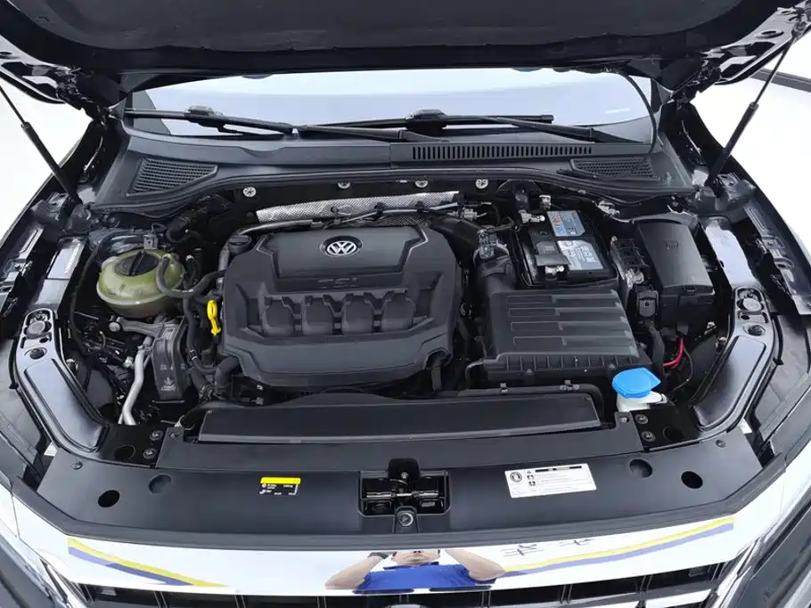 Volkswagen Passat — миниатюра 10