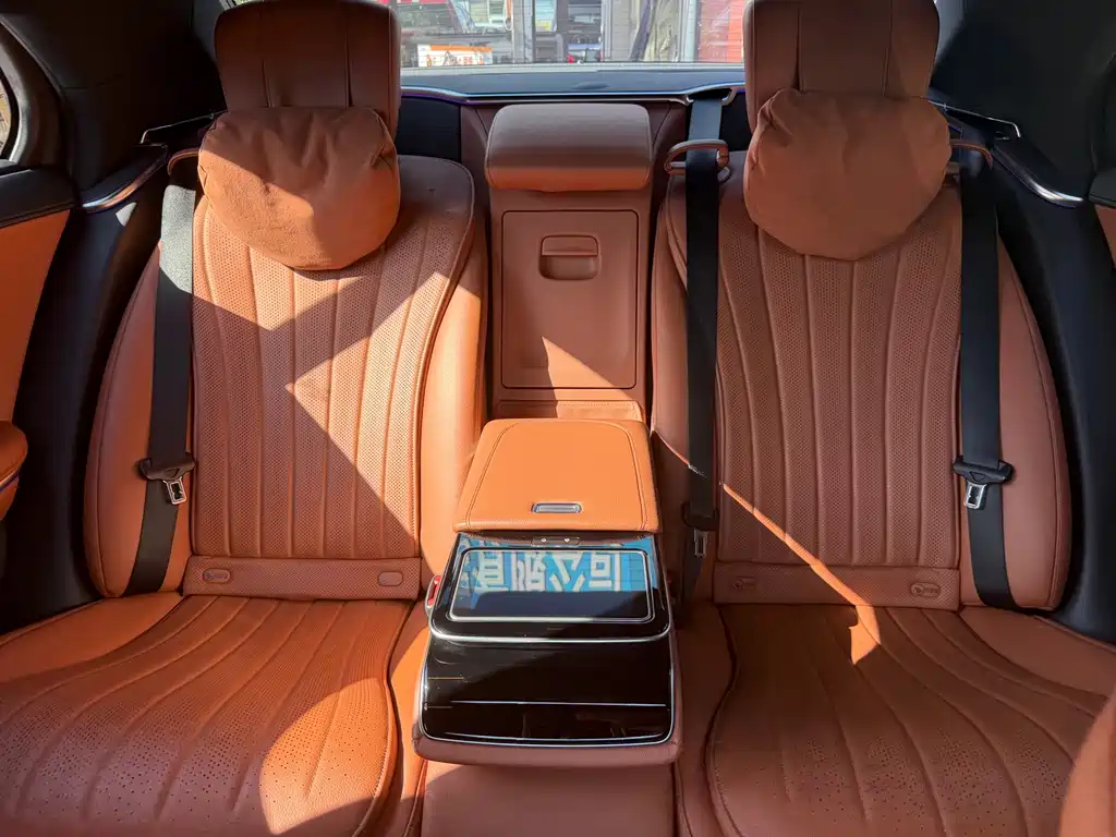 Mercedes-Benz S-Class — миниатюра 7