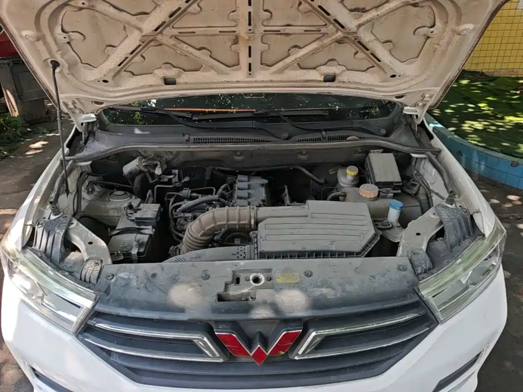 Wuling Hongguang — миниатюра 20