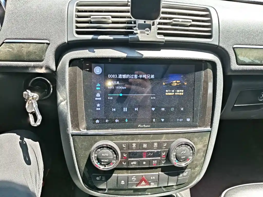 Mercedes-Benz R-Class — миниатюра 13