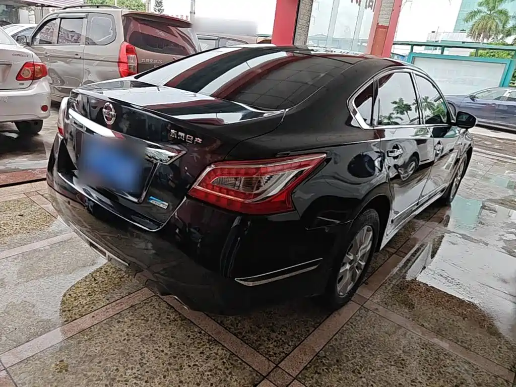 Nissan Teana — миниатюра 7