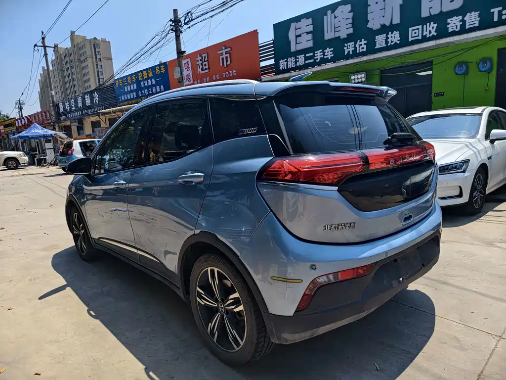 BAIC EX3 — миниатюра 6