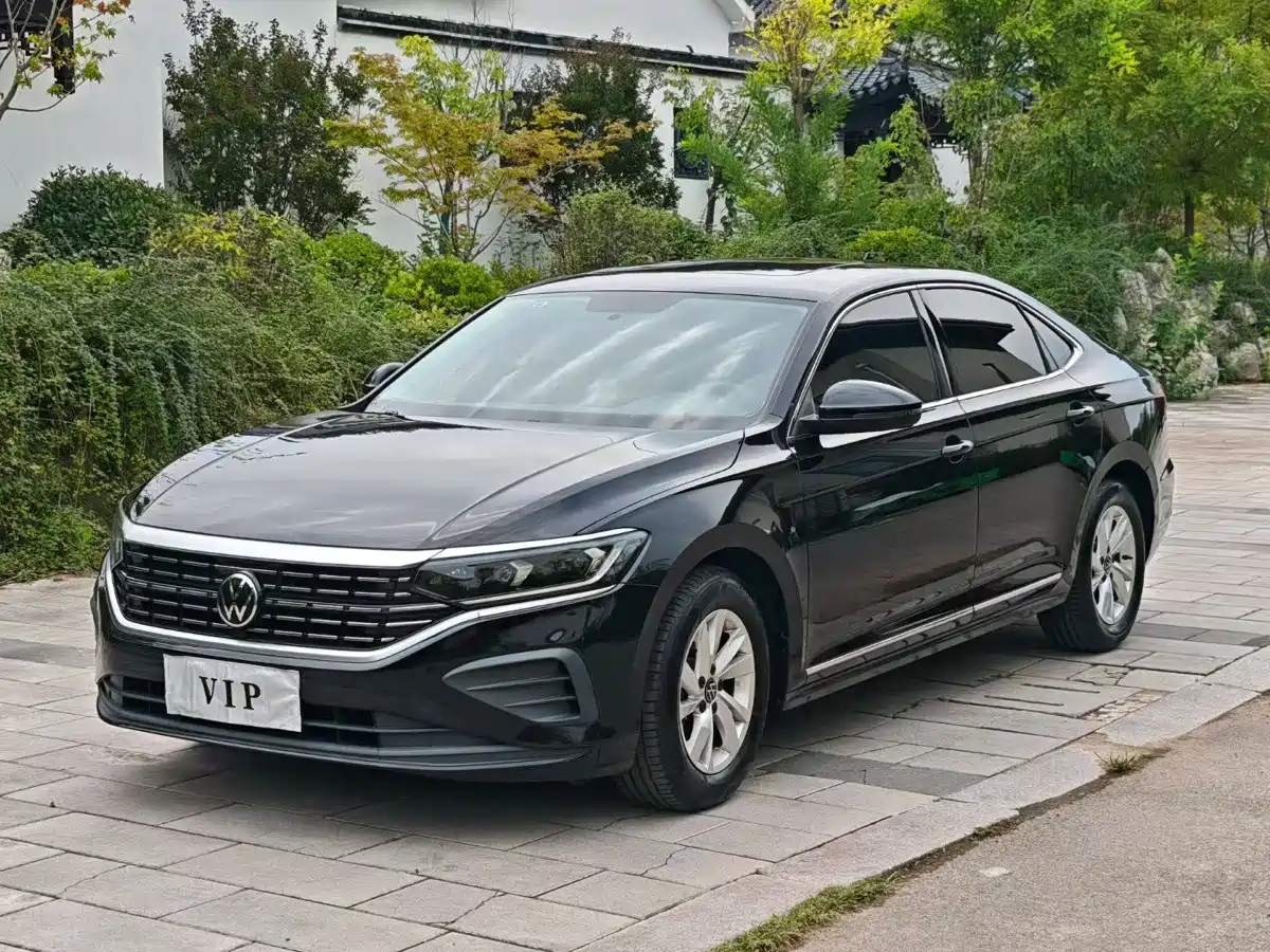 帕萨特 2024款 280TSI 商务版 2025