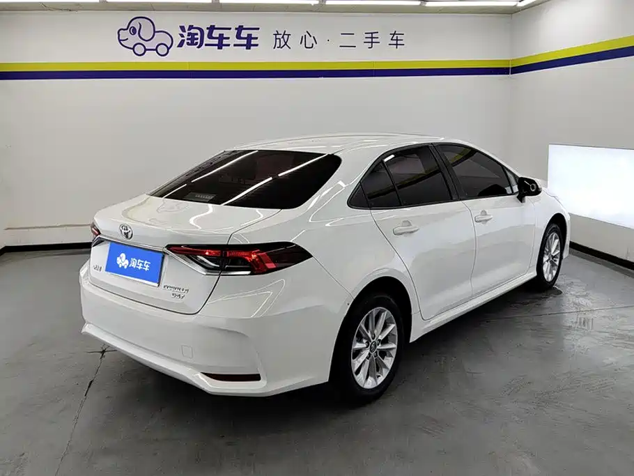 Toyota Corolla — миниатюра 3