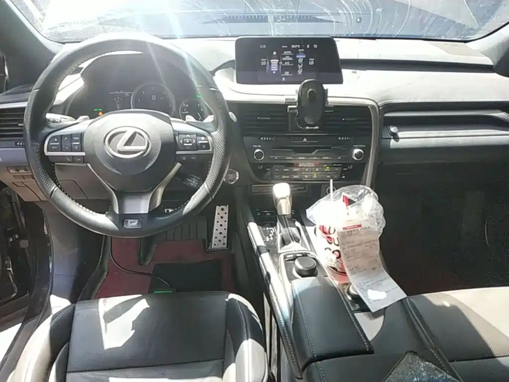 Lexus RX — миниатюра 10