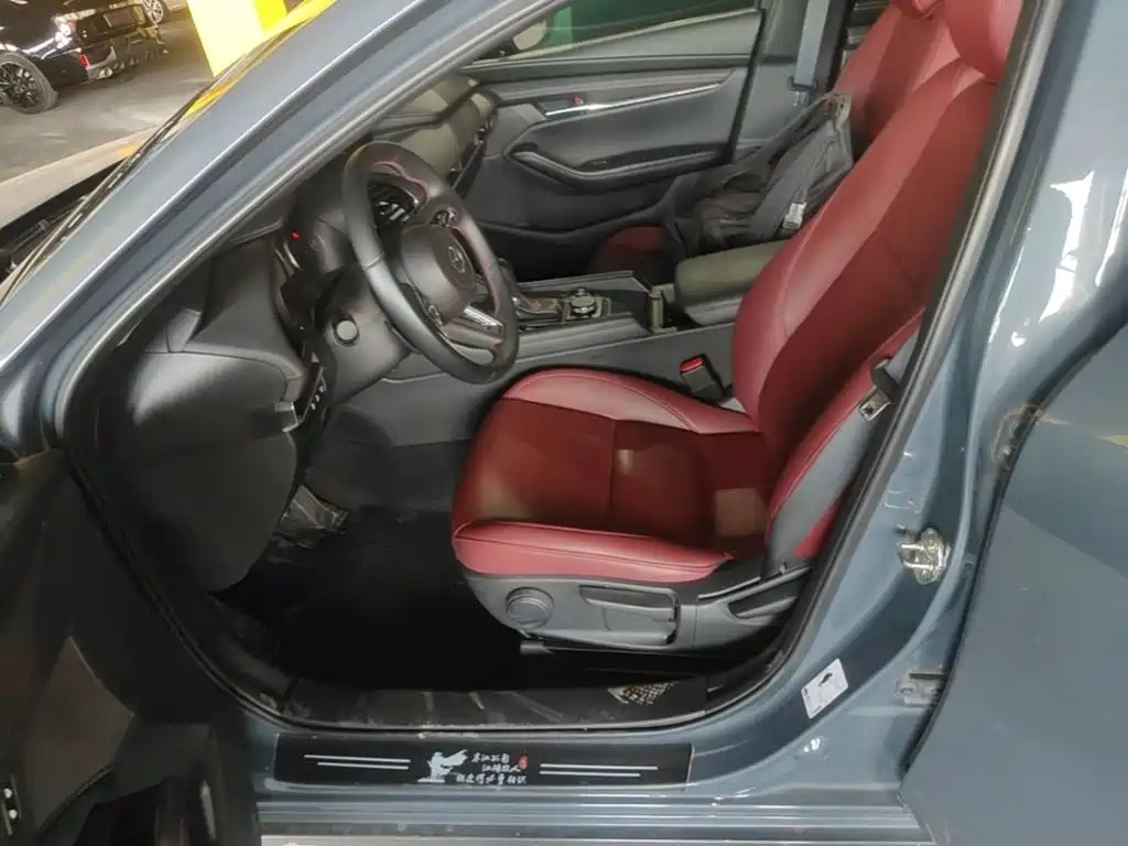 Mazda 3 Axela — миниатюра 15